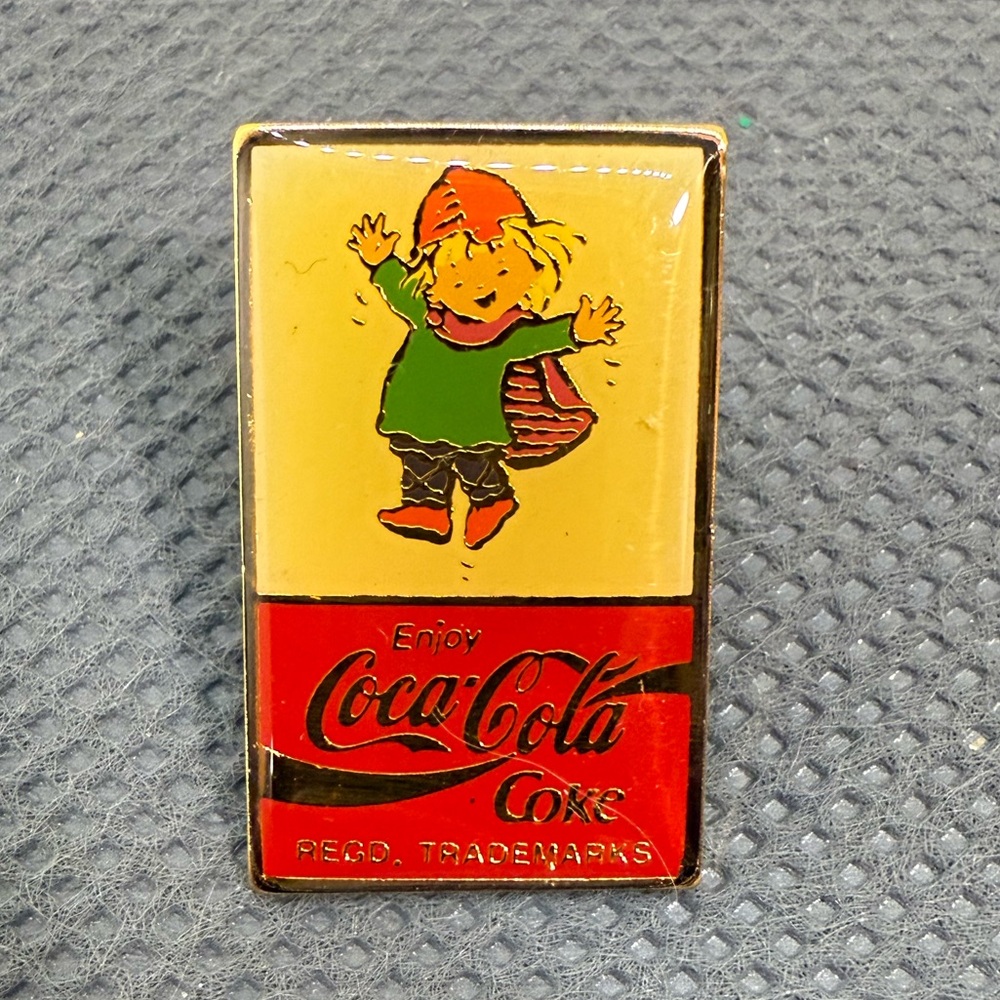 Vintage Winter 1994 Olympics in Norway Coca-Cola Hakon Mascot Norwegian Pin